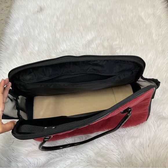 New!!! GMS PET SUPPLIES red / burgundy corduroy dog/ cat bag carrier - Picture 11 of 15